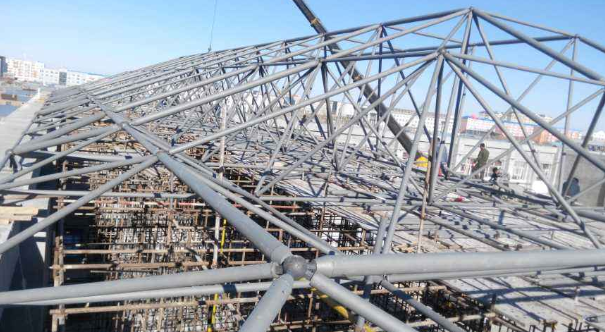 珲春细数网架装配中抉择应用钢结构对室第的优势